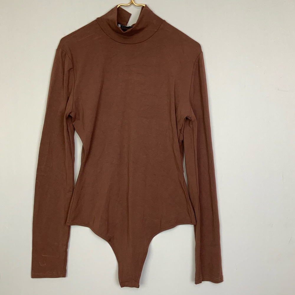 We Wore What Sz Medium Chocolate Brown‎ Long Sleeve Mock Neck Jersey Bodysuit